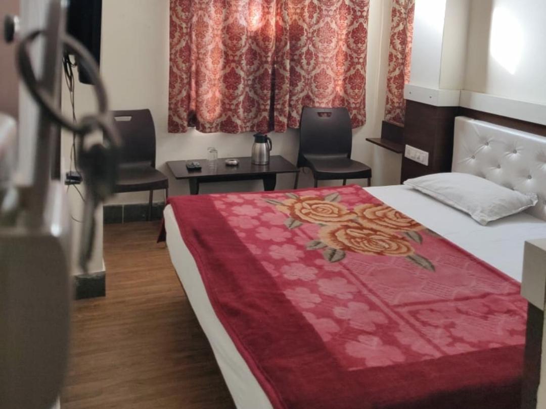 Hotel Vaidehi Удайпур Номер фото